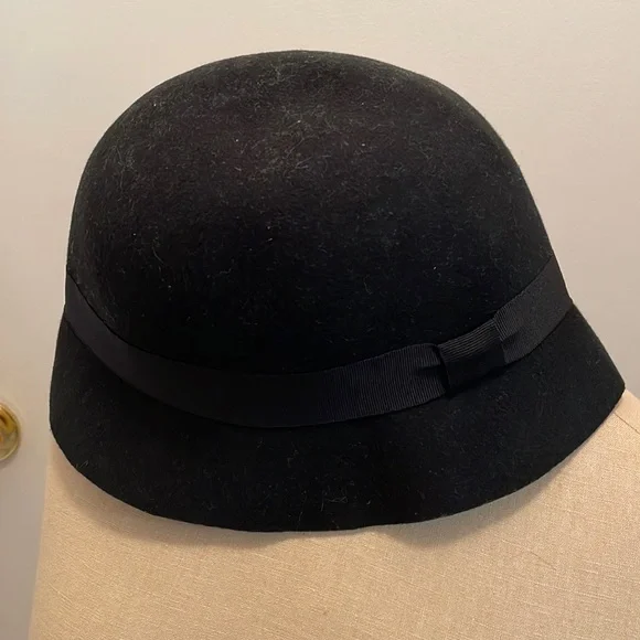 Kate Landry | Accessories | Kate Landry Wool Hat | Poshmark display picture 3